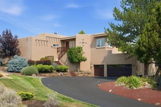 61345 Mountain Breezes Court, Bend, OR 97702