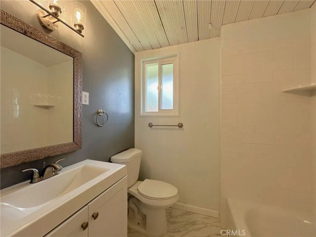 948 Barbra Lane, Redlands, CA 92374
