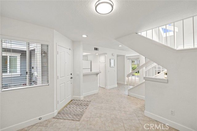 407 San Nicholas Court, Laguna Beach, CA 92651