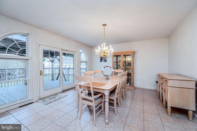 4143 HILL TERRACE DR, Reading, PA 19608