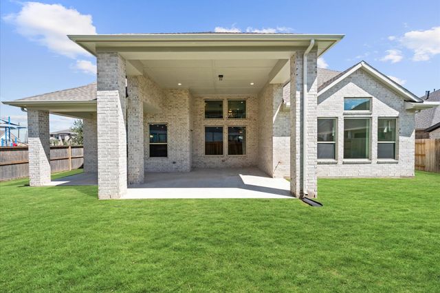 5702 Diamond Dust Dr, Richmond, TX 77469