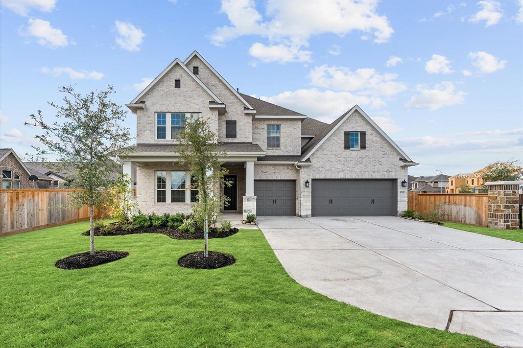 5702 Diamond Dust Dr, Richmond, TX 77469
