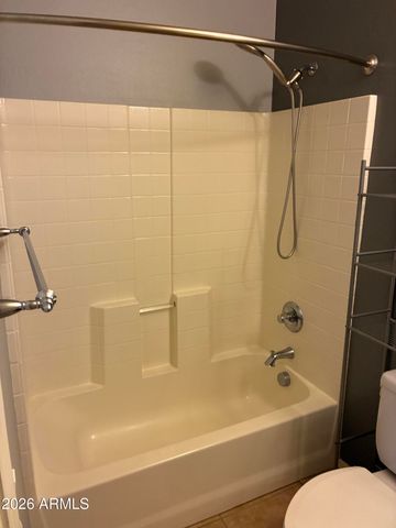 8011 S 70TH Drive, Laveen, AZ 85339