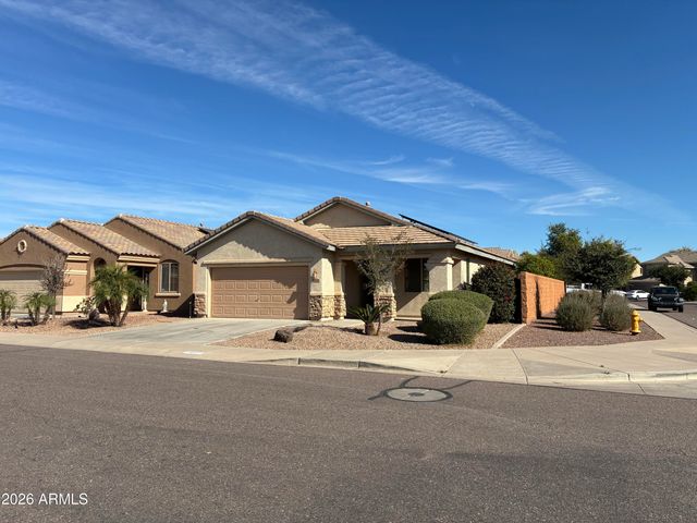 8011 S 70TH Drive, Laveen, AZ 85339