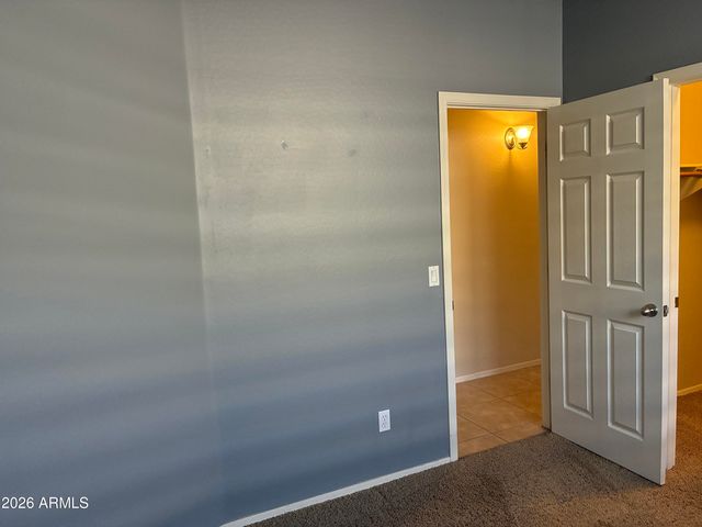 8011 S 70TH Drive, Laveen, AZ 85339