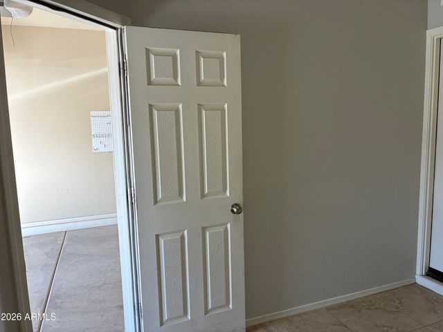 8011 S 70TH Drive, Laveen, AZ 85339