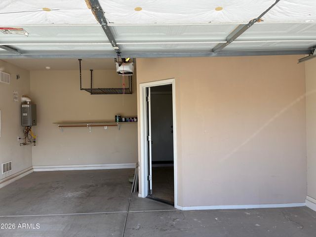 8011 S 70TH Drive, Laveen, AZ 85339