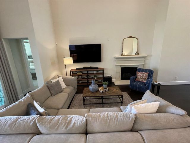 22 Clearview Terrace Place, Tomball, TX 77375