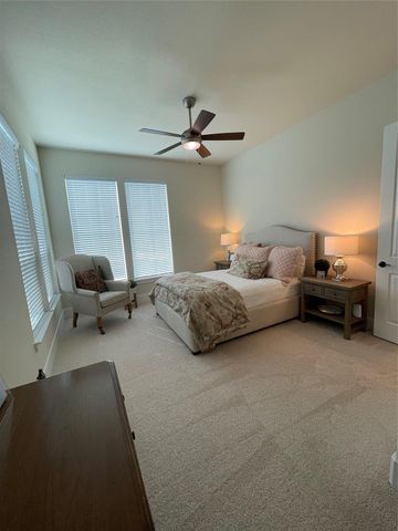 22 Clearview Terrace Place, Tomball, TX 77375