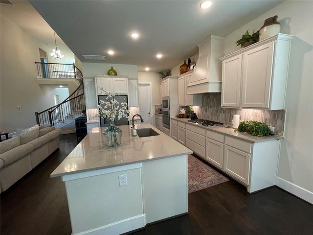 22 Clearview Terrace Place, Tomball, TX 77375