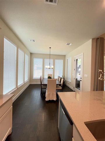 22 Clearview Terrace Place, Tomball, TX 77375