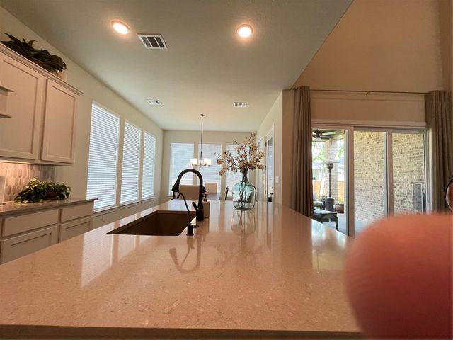 22 Clearview Terrace Place, Tomball, TX 77375