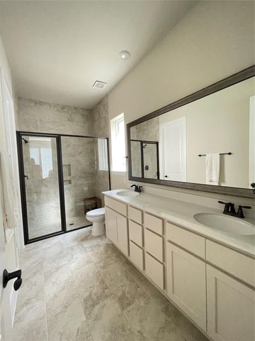 22 Clearview Terrace Place, Tomball, TX 77375