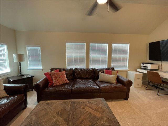 22 Clearview Terrace Place, Tomball, TX 77375