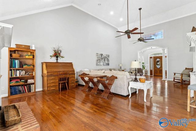 172 Basher Drive, Gadsden, AL 35904