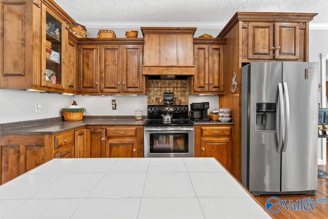 172 Basher Drive, Gadsden, AL 35904