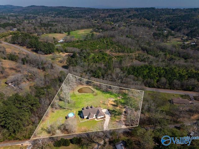 172 Basher Drive, Gadsden, AL 35904