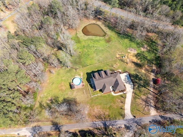 172 Basher Drive, Gadsden, AL 35904