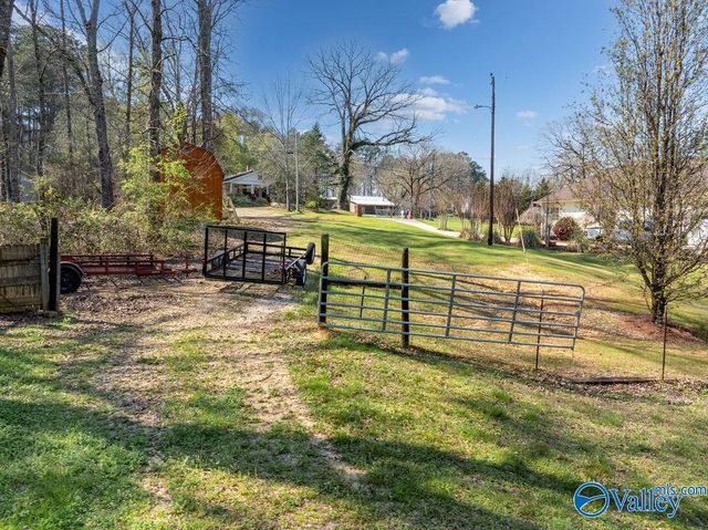 172 Basher Drive, Gadsden, AL 35904