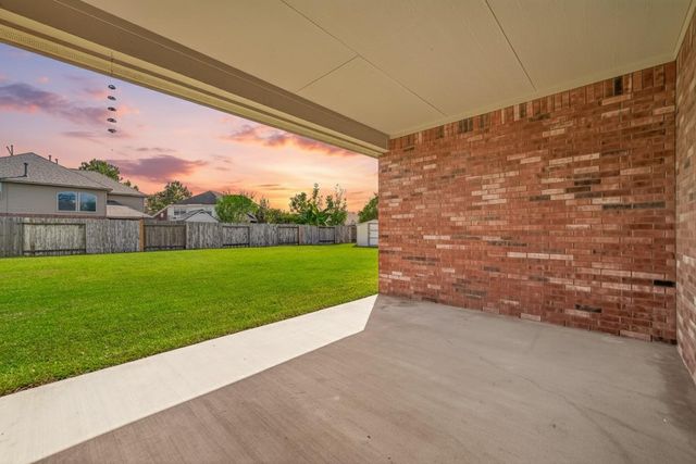 7031 Kendall Lake Court, Richmond, TX 77407