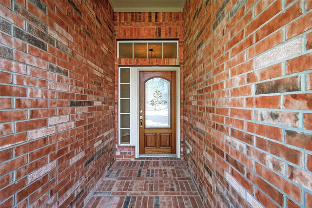 7031 Kendall Lake Court, Richmond, TX 77407