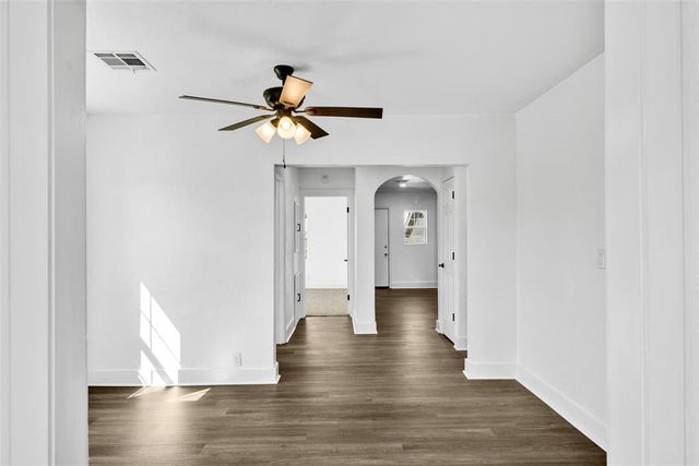 1301 N McKinley Avenue, Oklahoma City, OK 73106