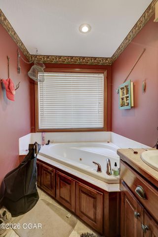 7130 SE 66th Terrace, Riverton, KS 66770