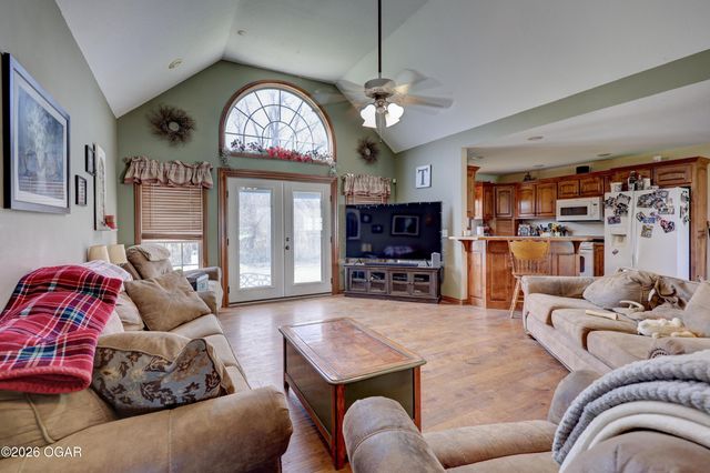 7130 SE 66th Terrace, Riverton, KS 66770