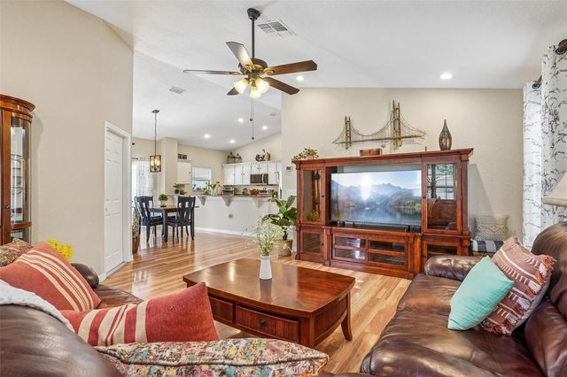 12416 NE 48TH LOOP, Oxford, FL 34484