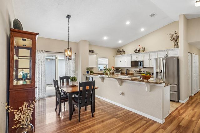 12416 NE 48TH LOOP, Oxford, FL 34484