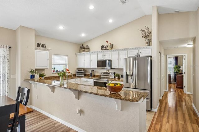12416 NE 48TH LOOP, Oxford, FL 34484
