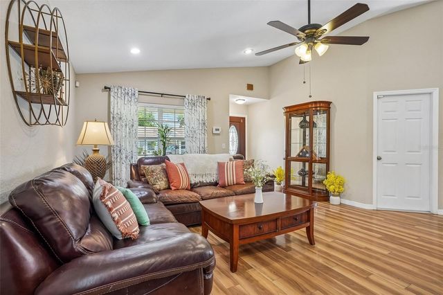 12416 NE 48TH LOOP, Oxford, FL 34484