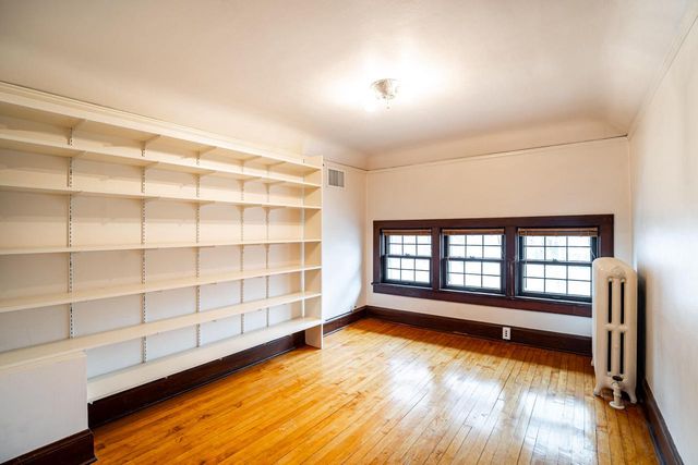 838 N 64th STREET, Wauwatosa, WI 53213