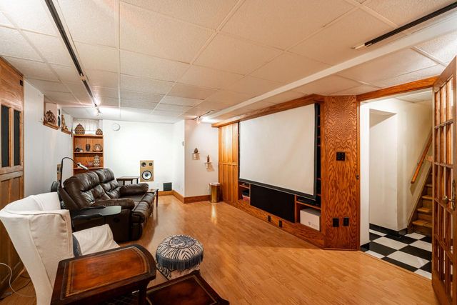 838 N 64th STREET, Wauwatosa, WI 53213