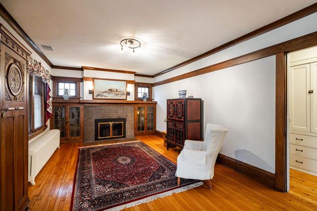 838 N 64th STREET, Wauwatosa, WI 53213