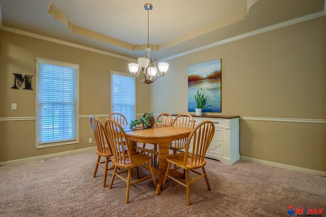 17012 Emiline Street, Omaha, NE 68136