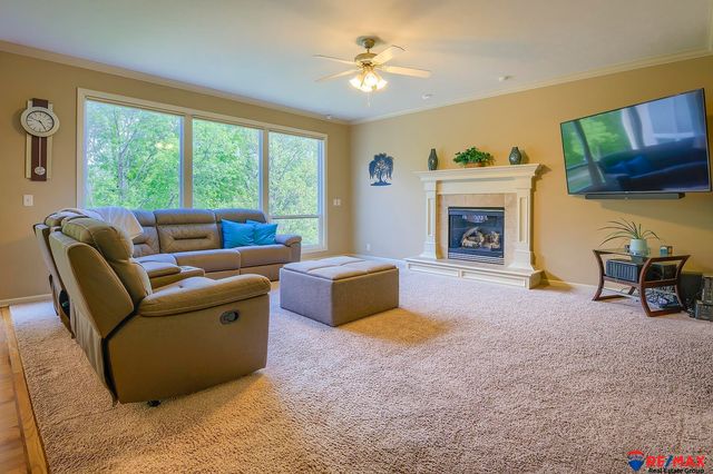 17012 Emiline Street, Omaha, NE 68136