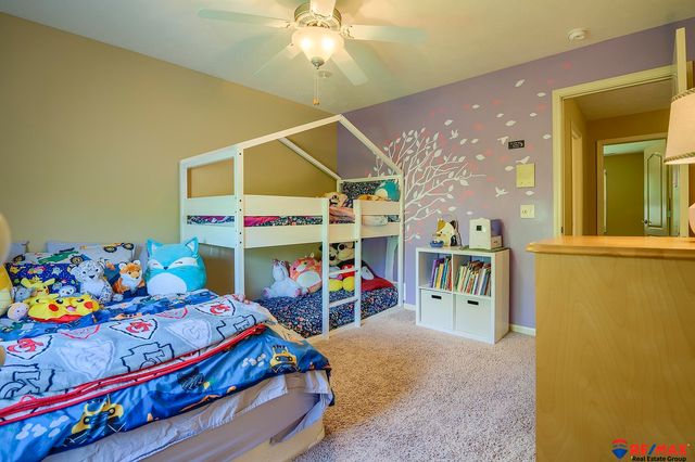 17012 Emiline Street, Omaha, NE 68136