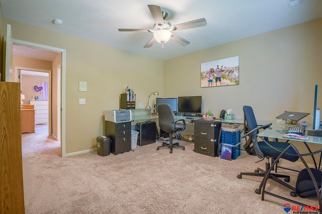 17012 Emiline Street, Omaha, NE 68136