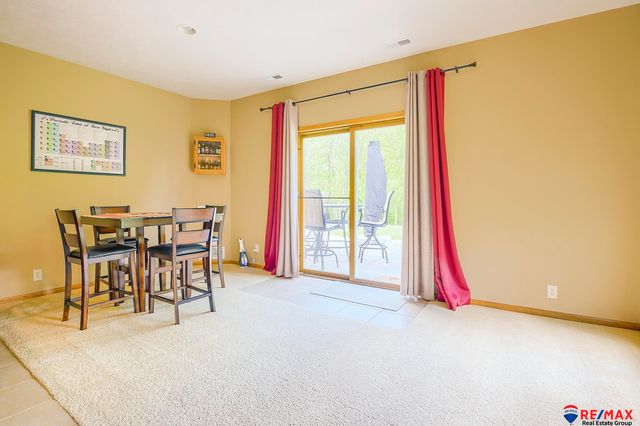 17012 Emiline Street, Omaha, NE 68136