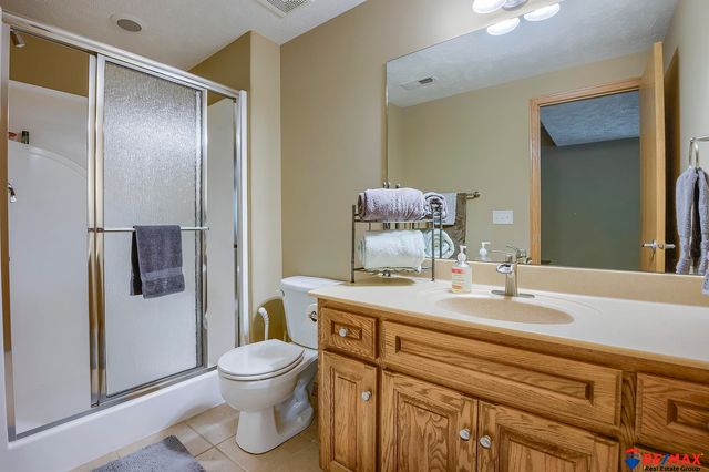 17012 Emiline Street, Omaha, NE 68136