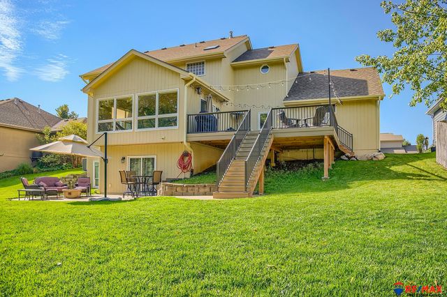 17012 Emiline Street, Omaha, NE 68136