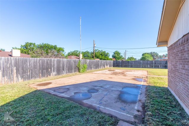 2350 Corsicana Avenue, Abilene, TX 79606