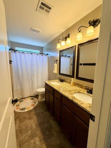 214 N Kennedy St, Wichita, KS 67235