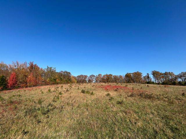 000 E Highway 14 Drive A, Ava, MO 65608