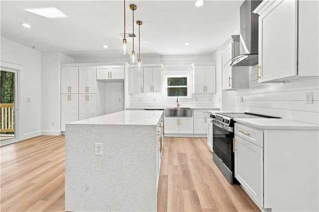181 Wilhelmina Drive, Austell, GA 30168