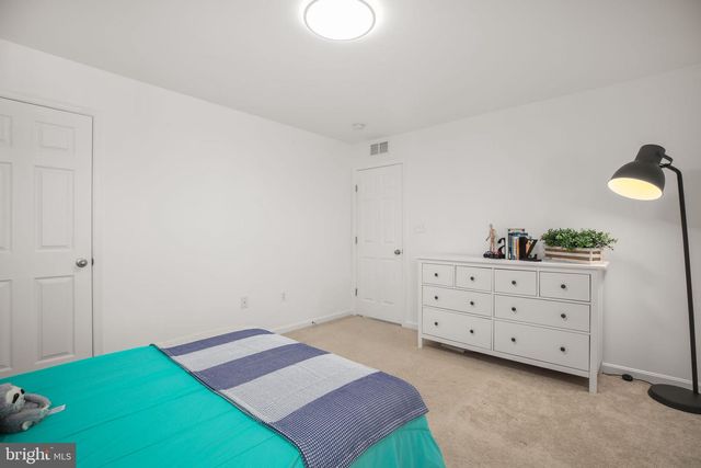 3608 PLUMAGE CT, Woodbridge, VA 22193