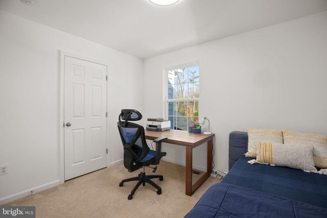 3608 PLUMAGE CT, Woodbridge, VA 22193