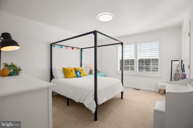 3608 PLUMAGE CT, Woodbridge, VA 22193