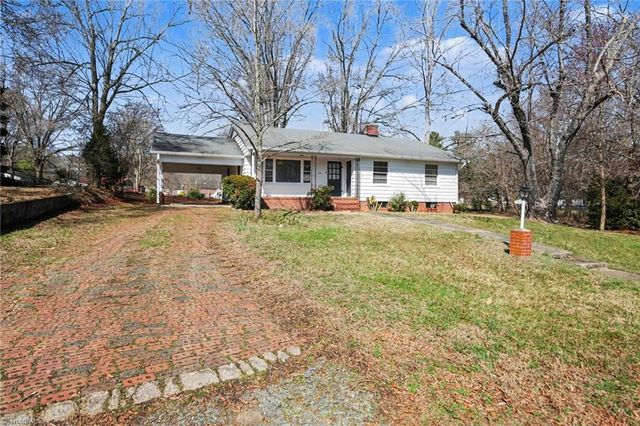 106 11th Avenue, Mayodan, NC 27027